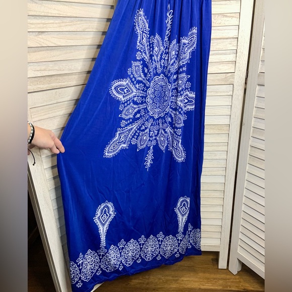 Cristinalove Blue and White Mandala Graphic Smocked Maxi Sundress - Picture 8 of 11